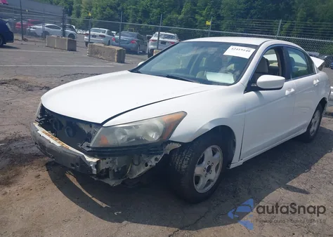 2010 Honda Accord 2.4 Lx-P из США, поврежденный, VIN 1HGCP2F40AA013035